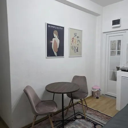 Ak Mini Studio U Centru Tivat Exterior photo