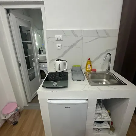 Ak Mini Studio U Centru Tivat Exterior photo