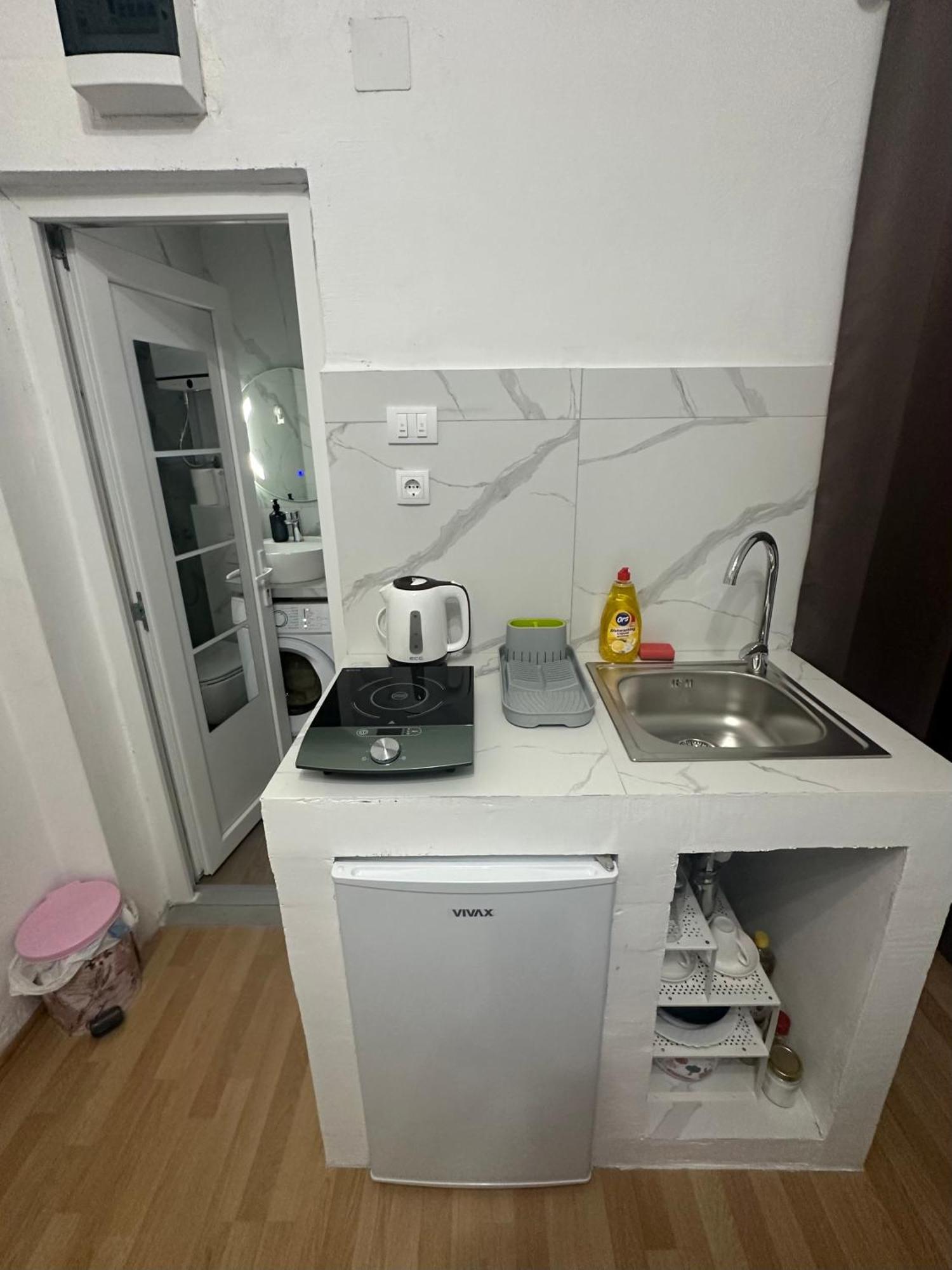 Ak Mini U Centru *